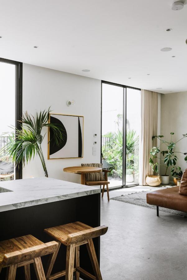 AYA Boutique ApartHotel By EZ TLV Tel-Aviv Extérieur photo