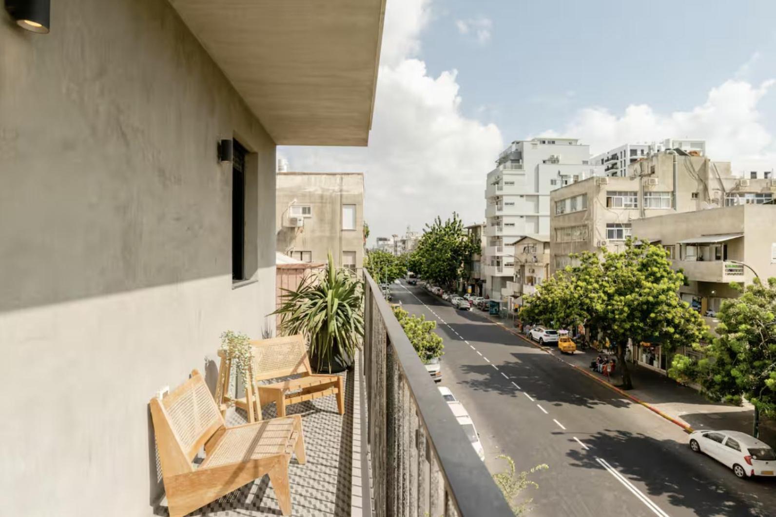 AYA Boutique ApartHotel By EZ TLV Tel-Aviv Extérieur photo