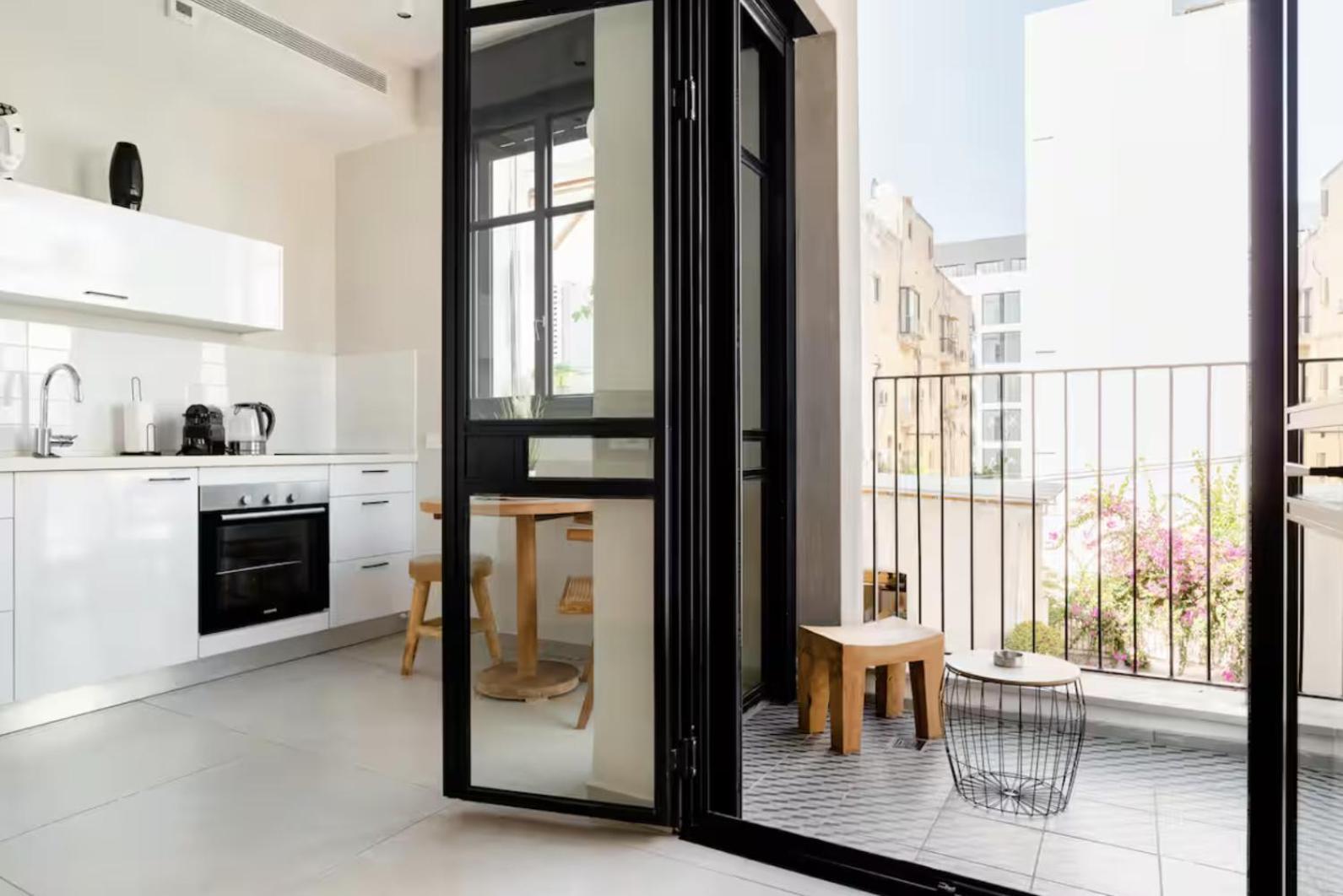 AYA Boutique ApartHotel By EZ TLV Tel-Aviv Extérieur photo